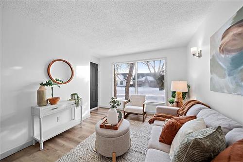 563 Matheson Ave, Winnipeg, MB 