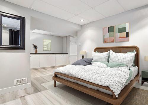 Chambre à coucher - 111 Rue Jubilee, Longueuil (Greenfield Park), QC - Indoor Photo Showing Bedroom