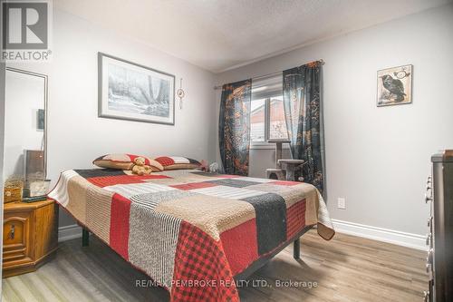 61 Doran Road, Petawawa, ON - Indoor Photo Showing Bedroom