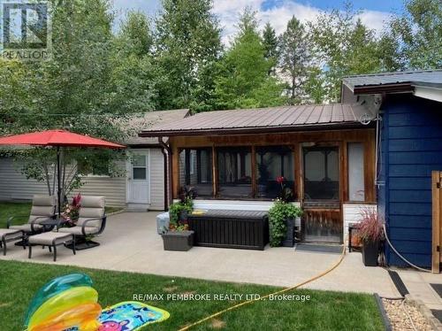 61 Doran Road, Petawawa, ON - Outdoor