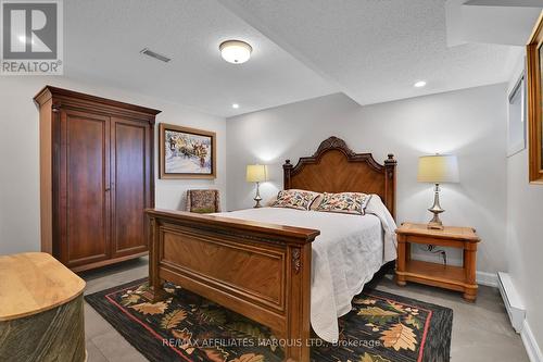 20214 County Rd 2 Road, South Glengarry, ON - Indoor Photo Showing Bedroom