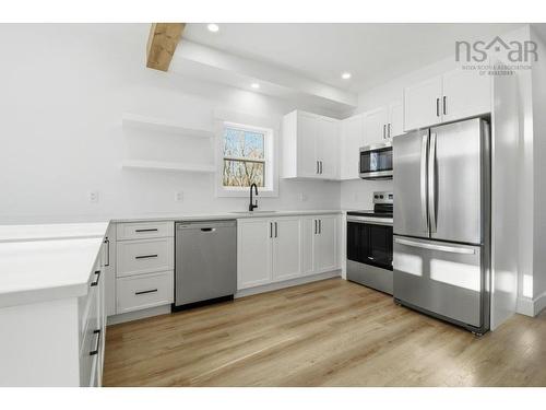 8 Five Rivers Drive, White Point, NS 