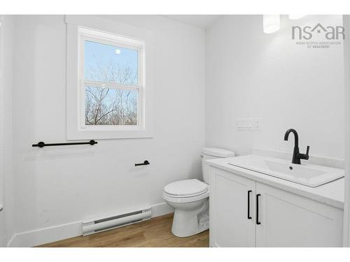 8 Five Rivers Drive, White Point, NS 