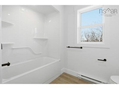 8 Five Rivers Drive, White Point, NS 