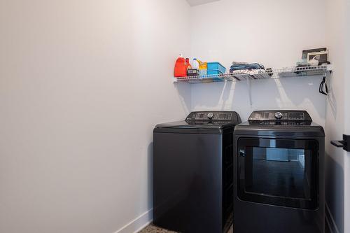 Salle de lavage - 13359Z Boul. Gouin O., Montréal (Pierrefonds-Roxboro), QC 