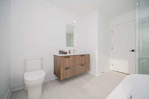 Salle de bains - 13359Z Boul. Gouin O., Montréal (Pierrefonds-Roxboro), QC 