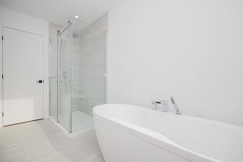 Salle de bains - 13359Z Boul. Gouin O., Montréal (Pierrefonds-Roxboro), QC 