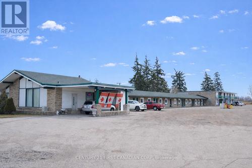 1701 London Line, Sarnia, ON 