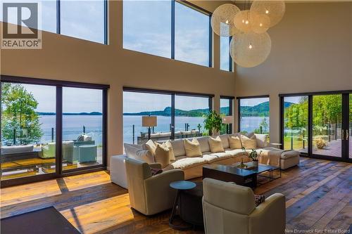 1191 Route 785, Utopia, NB - Indoor Photo Showing Living Room