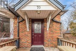 70 HIGH STREET W  Mississauga, ON L5H 1K2