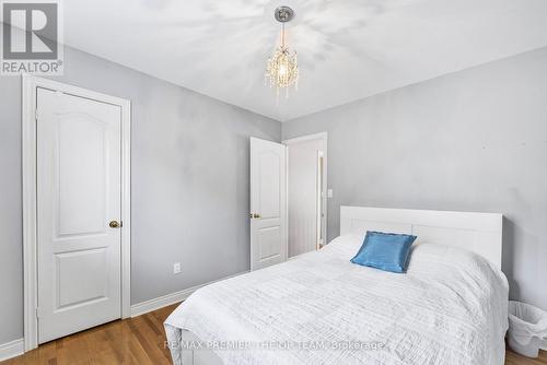 223 Landsbridge Street, Caledon, ON - Indoor Photo Showing Bedroom