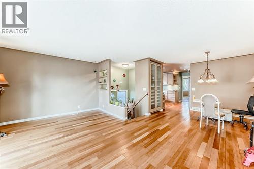 274 Templeview Way Ne, Calgary, AB 