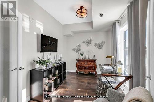 217 - 54 Koda Street, Barrie, ON - Indoor