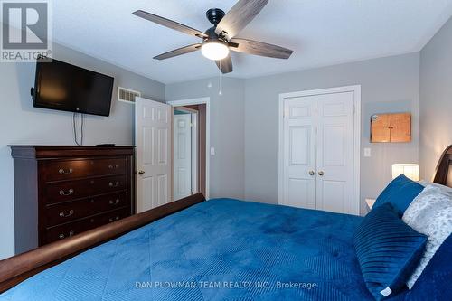 1 Westmore Street, Clarington, ON - Indoor Photo Showing Bedroom
