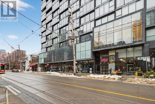 732 - 629 King Street W, Toronto, ON - Outdoor