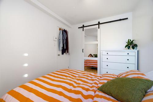 Chambre à coucher - 6884 13E Avenue, Montréal (Rosemont/La Petite-Patrie), QC - Indoor Photo Showing Bedroom