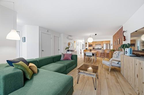Vue d'ensemble - 6884 13E Avenue, Montréal (Rosemont/La Petite-Patrie), QC - Indoor Photo Showing Living Room