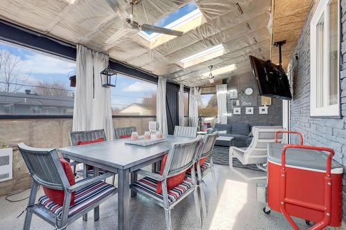 Solarium/Verrière - 471 Rue Pilon, Vaudreuil-Dorion, QC -  Photo Showing Dining Room