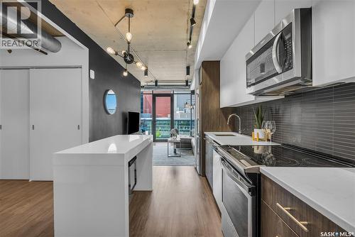 303 490 2Nd Avenue, Saskatoon, SK - Indoor Photo Showing Kitchen With Upgraded Kitchen