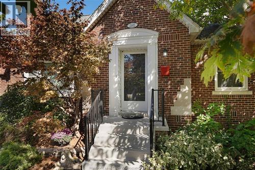 2462 Buckingham Drive, Windsor, ON - Outdoor