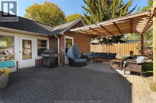 2462 Buckingham Drive, Windsor, ON - Outdoor With Deck Patio Veranda