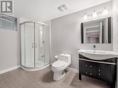 3 Larksong Court, Toronto, ON - Indoor Photo Showing Bathroom