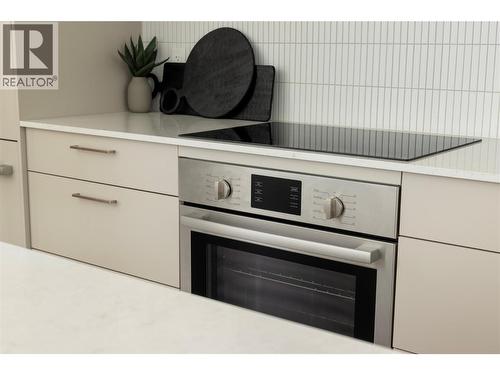 3313 Watt Road, Kelowna, BC - Indoor Photo Showing Kitchen