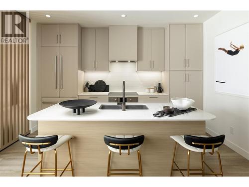 3313 Watt Road, Kelowna, BC - Indoor Photo Showing Kitchen With Double Sink With Upgraded Kitchen