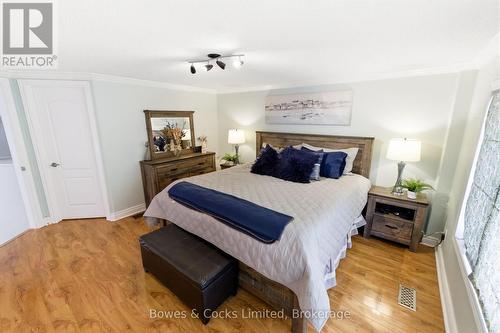 347 Middlefield Road, Peterborough (Ashburnham Ward 4), ON - Indoor Photo Showing Bedroom