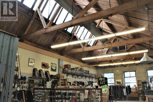 6 - 105 Queen Street W, Centre Wellington (Fergus), ON 