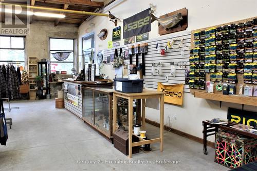 6 - 105 Queen Street W, Centre Wellington (Fergus), ON 