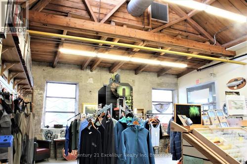 6 - 105 Queen Street W, Centre Wellington (Fergus), ON 