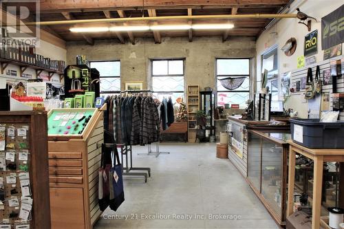 6 - 105 Queen Street W, Centre Wellington (Fergus), ON 