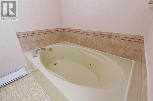 1848 Paris Street Unit# 11, Sudbury, ON - Indoor Photo Showing Bathroom