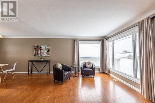 342 Southon, Espanola, ON - Indoor