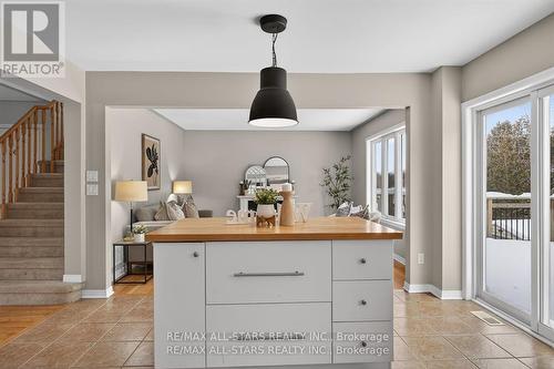 50 Cook Street, Kawartha Lakes (Lindsay), ON - Indoor Photo Showing Other Room