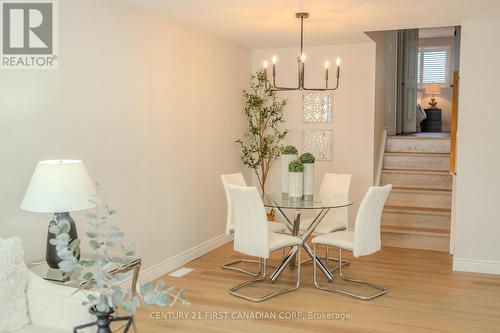 71 Adswood Road, London South (South Y), ON - Indoor Photo Showing Dining Room