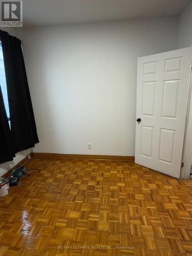33 Shannon Street, Toronto, ON - Indoor Photo Showing Other Room
