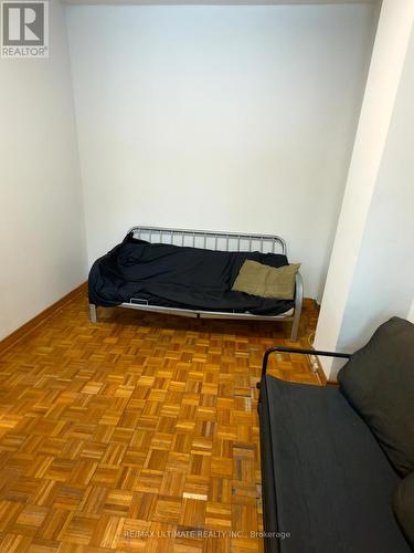 33 Shannon Street, Toronto, ON - Indoor Photo Showing Other Room