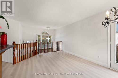 408 Brookhaven Place, London East (East A), ON - Indoor Photo Showing Other Room