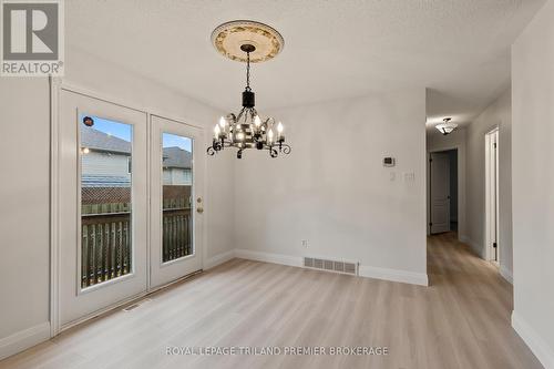 408 Brookhaven Place, London East (East A), ON - Indoor Photo Showing Other Room