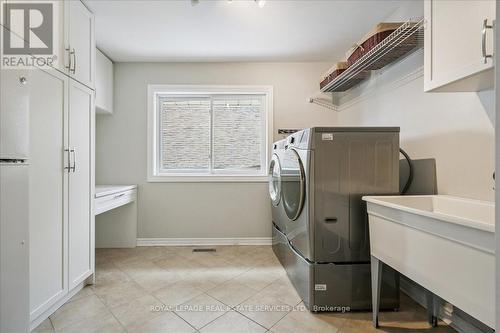 1466 Flaminia Court, Mississauga, ON - Indoor Photo Showing Laundry Room