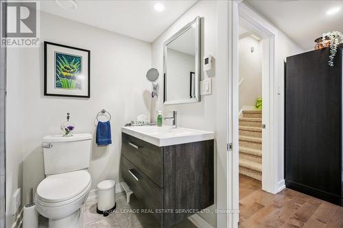 1466 Flaminia Court, Mississauga, ON - Indoor Photo Showing Bathroom