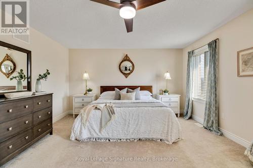 9 Wilson Street, Collingwood, ON - Indoor Photo Showing Bedroom