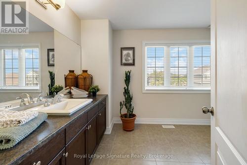 9 Wilson Street, Collingwood, ON - Indoor Photo Showing Bathroom
