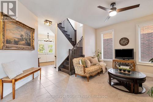 9 Wilson Street, Collingwood, ON - Indoor Photo Showing Living Room
