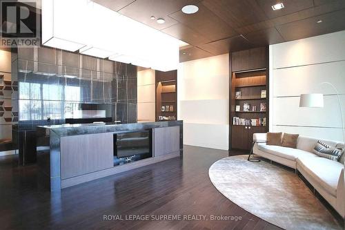 1804 - 205 Sherway Gardens Road, Toronto, ON - Indoor