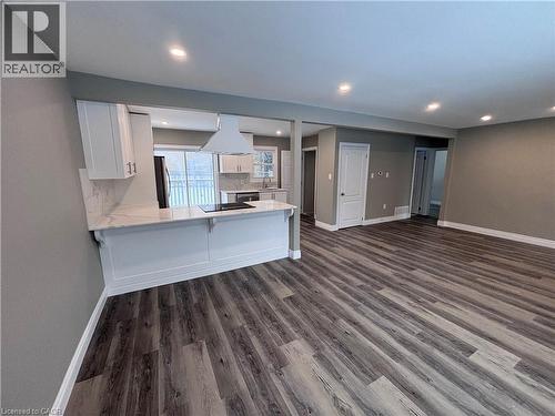 300 East 43Rd Street, Hamilton, ON - Indoor