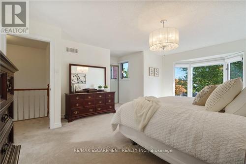 43 Glenayr Street, Hamilton, ON - Indoor Photo Showing Bedroom