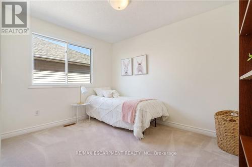 43 Glenayr Street, Hamilton, ON - Indoor Photo Showing Bedroom